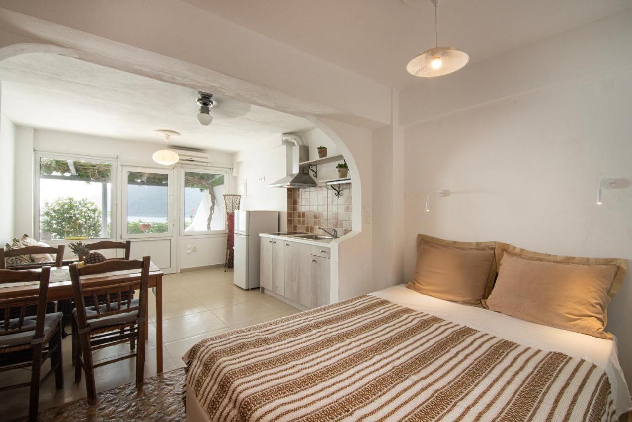 Kerveli Nafsika Villas Apartments מראה חיצוני תמונה