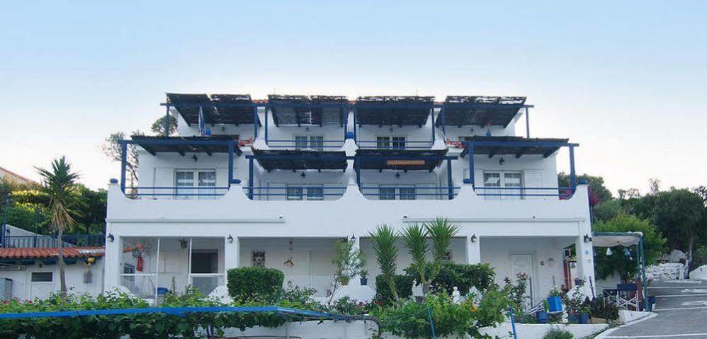 Kerveli Nafsika Villas Apartments מראה חיצוני תמונה